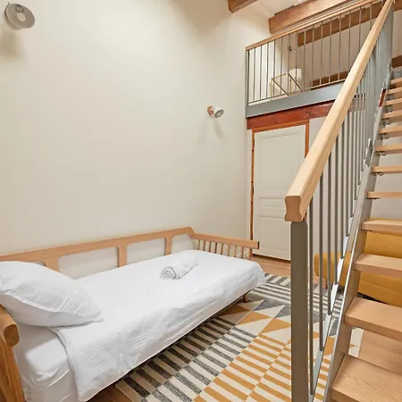 La Vieille Tronque Castelnau-de-Lévis